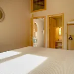 Melivaroni Villa *
