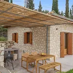 Melivaroni Villa *
