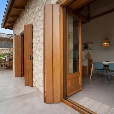 Melivaroni Villa Tsoukaládhes